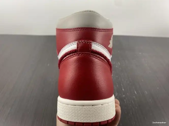 Rep LUCY Chenille 1 (W) OG DJ4891-061 Newstalgia High Jordan 0510